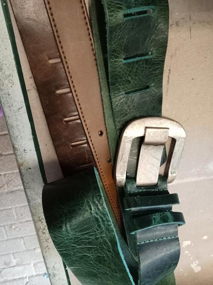 Groene leren riem van Kampaa, Kleding | Dames, Riemen en Ceinturen, Zo goed als nieuw, Overige kleuren, Echt leder, Ophalen of Verzenden