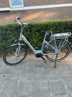Electrische fiets, Fietsen en Brommers, Zo goed als nieuw, 47 tot 51 cm, 50 km per accu of meer, Ophalen