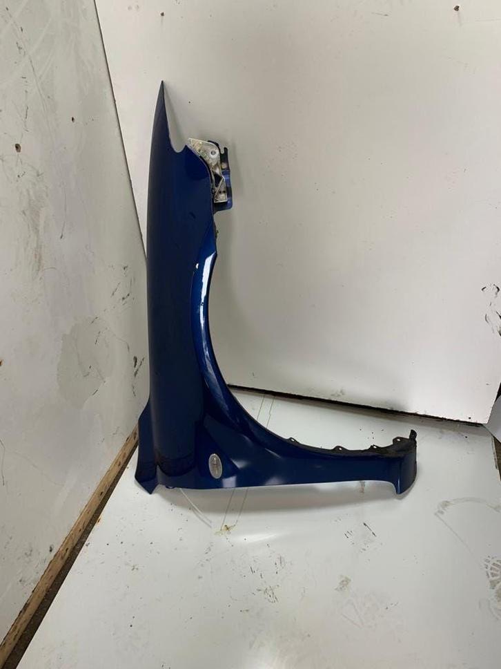 Voorscherm rechtsvoor Mazda 6 bouwjaar 2007., Auto-onderdelen, Carrosserie en Plaatwerk, Spatbord, Mazda, Gebruikt, Ophalen of Verzenden