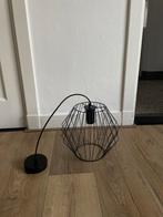 Moderne zwarte metalen lamp, Ophalen, Zo goed als nieuw, Metaal, Minder dan 50 cm