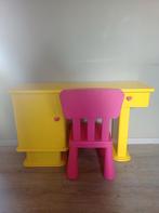 Leuk geel bureautje/Makeup tafeltje met stoeltje en spiegel, Huis en Inrichting, Bureaus, Gebruikt, Ophalen, Bureau