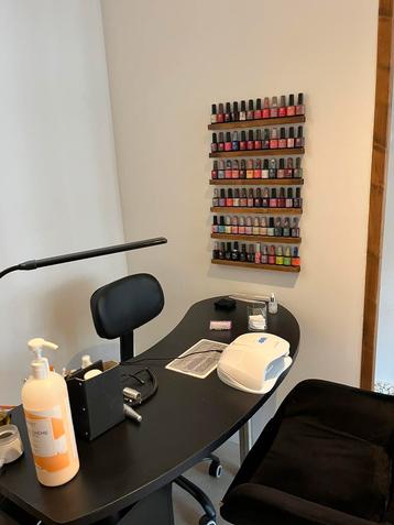 Nagelstyliste gezocht ZZP schoonheidssalon in Den Haag beschikbaar voor biedingen