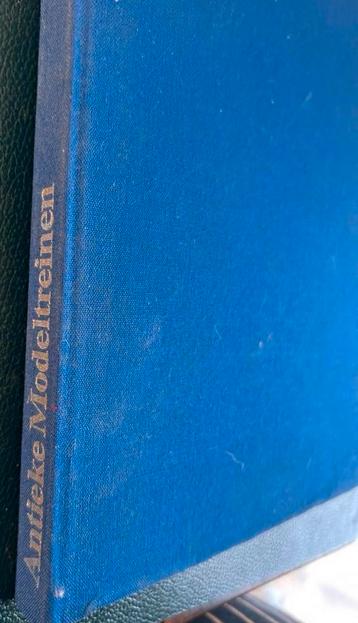 ANTIEKE MODELTREINEN UDO BECHER KLUWER TECHNISCHE BOEKEN beschikbaar voor biedingen