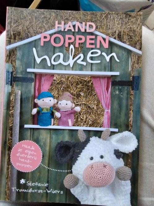 Stefanie Trouwborst-Wijers - Handpoppen haken, Boeken, Hobby en Vrije tijd, Zo goed als nieuw, Breien en Haken, Ophalen of Verzenden