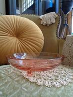 Vintage Schaal op Pootjes van Roze Persglas ** Mimosa **, Antiek en Kunst, Antiek | Glas en Kristal, Ophalen of Verzenden