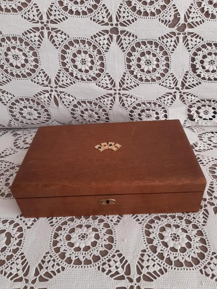 Antieke houten kisje, Antiek en Kunst, Antiek | Overige Antiek, Ophalen of Verzenden