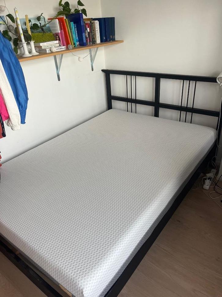 WellPur Gold F30 (140x200) – traagschuimmatras, Huis en Inrichting, Slaapkamer | Matrassen en Bedbodems, Zo goed als nieuw, Matras