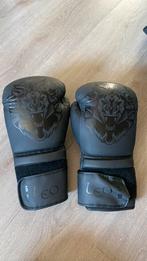 Kickbokshandschoenen, Ophalen, Zo goed als nieuw
