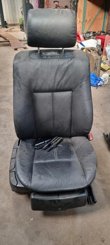 Stoelen E39 touring beschikbaar voor biedingen