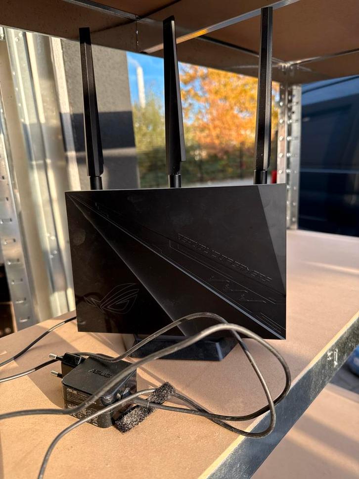 Asus ROG Rapture GT-AC2900 Router, Computers en Software, Routers en Modems, Gebruikt, Router, Ophalen of Verzenden