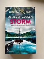 Storm - Lucinda Riley, Boeken, Gelezen, Ophalen of Verzenden