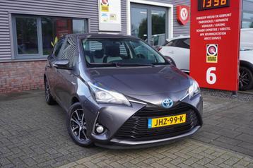 Toyota Yaris 1.5 Hybrid Aspiration / Stoelverwarming / Bluet beschikbaar voor biedingen