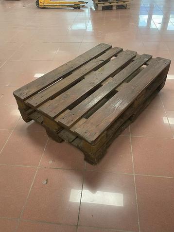 Pallet tafel (salon tafel) beschikbaar voor biedingen