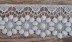 Frans brocante breed ecru kant, 8 cm, Antiek en Kunst, Curiosa en Brocante, Ophalen of Verzenden