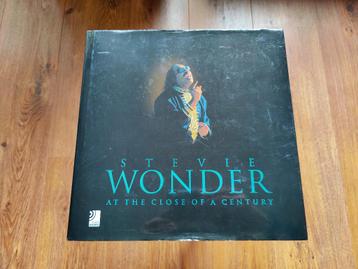 Stevie Wonder - At the close of a century (4xCD+boek) beschikbaar voor biedingen