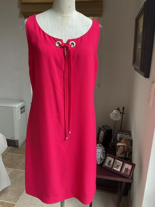 Jurk Moschino Cheap & Chic , maat L, Kleding | Dames, Jurken, Zo goed als nieuw, Maat 42/44 (L), Rood, Onder de knie, Ophalen of Verzenden