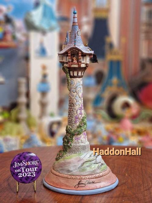 Disney Traditions Jim Shore Rapunzel Tower Gesigneerd, Verzamelen, Disney, Nieuw, Beeldje of Figuurtje, Overige figuren, Ophalen