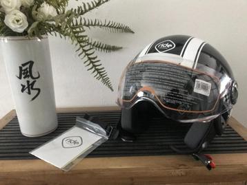 Geweldig mooie Scooterhelm RIDE Jet Zwart/wit beschikbaar voor biedingen