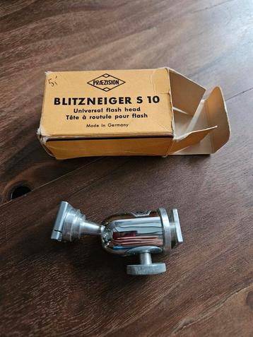 Vintage camera onderdelen beschikbaar voor biedingen