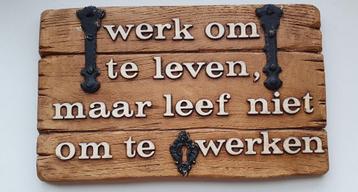 Spreuken bord voor aan de muur. beschikbaar voor biedingen