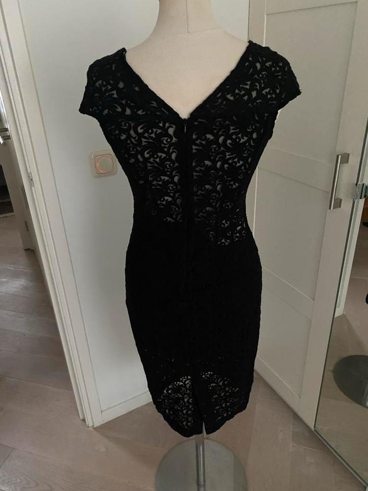 Zwarte Zara Basic jurk - Maat M nieuw, Kleding | Dames, Jurken, Gedragen, Maat 38/40 (M), Zwart, Boven de knie, Ophalen of Verzenden