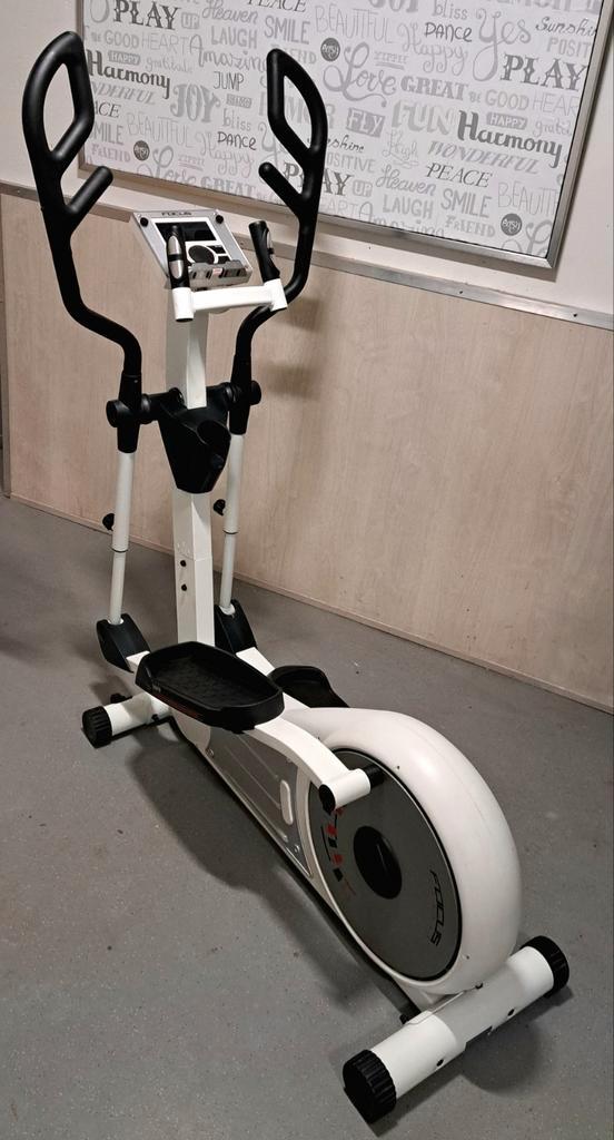 Crosstrainer Focus Fitness Fox 5 iplus Kinomap i-Console, Sport en Fitness, Fitnessapparatuur, Zo goed als nieuw, Crosstrainer