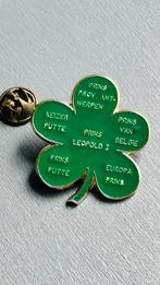 Klaverblad Putte carnaval pin, Verzamelen, Speldjes, Pins en Buttons, Ophalen of Verzenden, Zo goed als nieuw