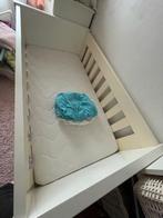 Ledikant massief hout, Kinderen en Baby's, Babywiegjes en Ledikanten, Ophalen of Verzenden, Zo goed als nieuw, Ledikant