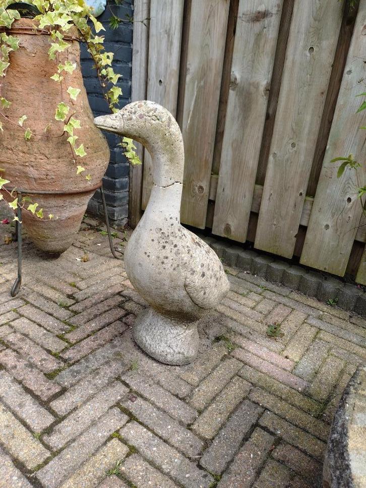 Gans van beton, Tuin en Terras, Tuinbeelden, Gebruikt, Dierenbeeld, Beton, Ophalen