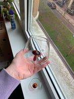 Twee paddenstoel glazen Hema, Huis en Inrichting, Keuken | Servies, Glas of Glazen, Ophalen of Verzenden, Overige stijlen, Glas