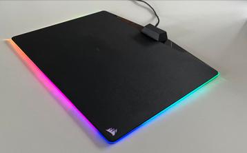 Corsair MM800 RGB Muismat beschikbaar voor biedingen