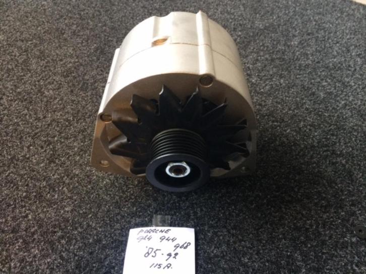 Dynamo Bosch 0120 468 004 Porsche 944 / 928 / 968, Auto-onderdelen, Motor en Toebehoren, Porsche, Gereviseerd, Ophalen of Verzenden
