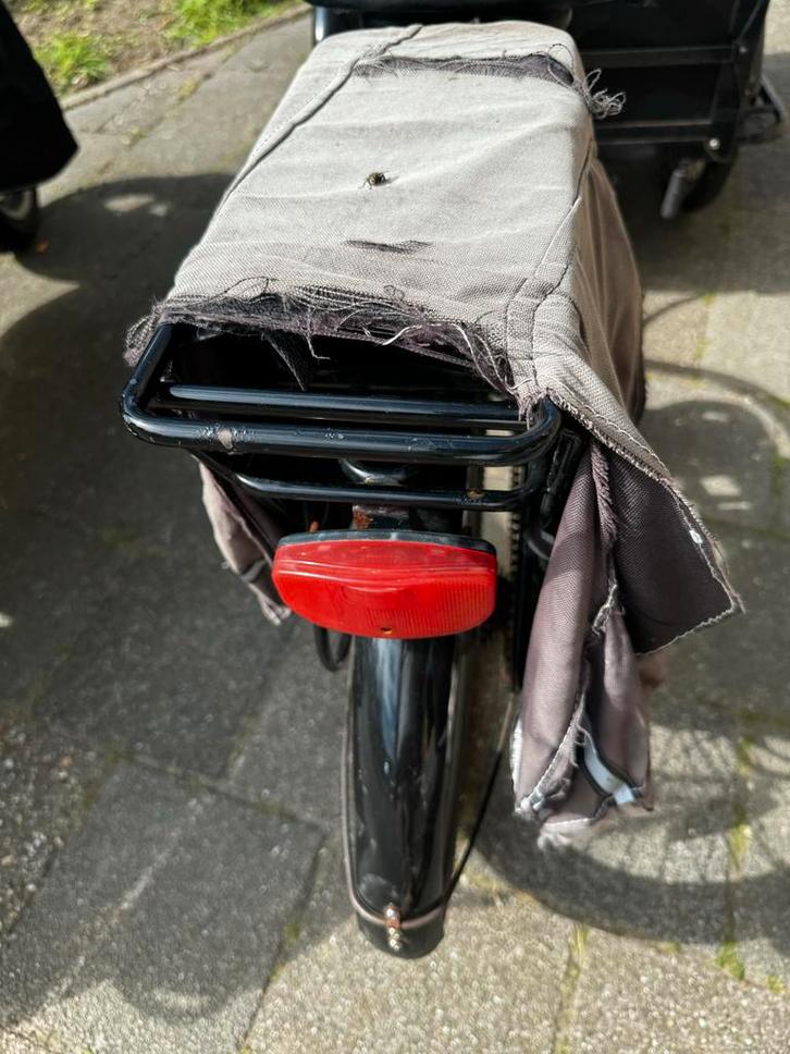 Bakfiets (defect display), Fietsen en Brommers, Fietsen | Bakfietsen, Gebruikt, Overige merken, 2 kinderen, Elektrisch, Ophalen of Verzenden