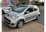 Peugeot 107 1.0-12V Millesim 200 Automaat, Carplay, Camera, Euro 5, Gebruikt, 4 stoelen, Leder en Stof