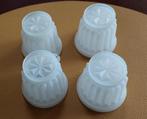 set van 4 tupperware puddingvormpjes, Huis en Inrichting, Ophalen of Verzenden, Gebruikt, Overige typen