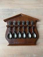 Oud houten lepelrek met tinnen lepels, Ophalen of Verzenden