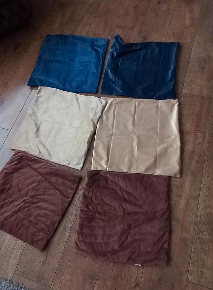 Kussenhoes 50x50 - Diverse kleuren velvet, Huis en Inrichting, Woonaccessoires | Kussens, Zo goed als nieuw, Bruin, Vierkant, Ophalen of Verzenden