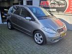 Mercedes-Benz A-Klasse 150 Avantgarde * AIRCO-LEDER-SP.WIELE, Voorwielaandrijving, 15 km/l, Zwart, 4 cilinders