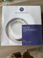 Pastaset borden nieuw, Huis en Inrichting, Nieuw, Ophalen of Verzenden, Bord(en), Overige stijlen