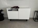 Modern dressoir / tv meubel met deuren, Ophalen, Kunststof, 100 tot 150 cm, Zo goed als nieuw