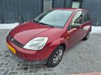 Ford Fiësta 1.3 8V 5DR 2002 Rood, Auto's, 1299 cc, Zwart, 4 cilinders, 49 €/maand