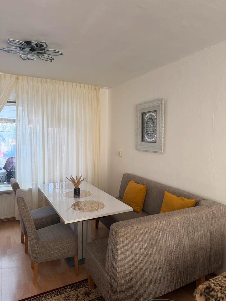 Moderne eethoek met hoekbank – gekocht bij OTTO, Huis en Inrichting, Tafels | Eettafels, Zo goed als nieuw, 50 tot 100 cm, 200 cm of meer