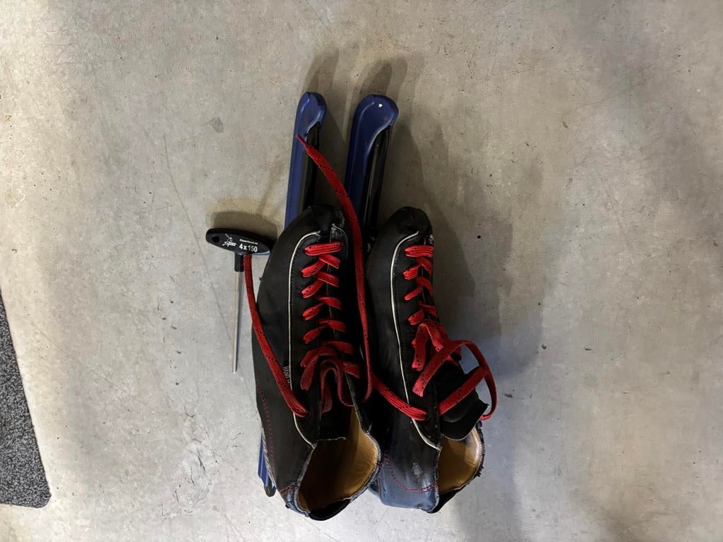 Viking Klapschaatsen Maat 44 - Handgemaakt, Verzamelen, Speldjes, Pins en Buttons, Gebruikt, Sport, Ophalen of Verzenden