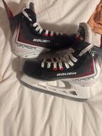 Bauer Vapor Fly 30 IJshockeyschaatsen - Maat 4,5, Ophalen of Verzenden, Zo goed als nieuw, IJshockeyschaatsen, Bauer