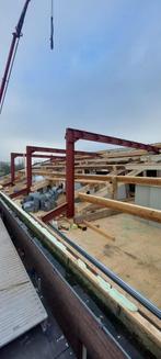 Toegangspoorten.trappen.trapleuning. Diverse andere dingen