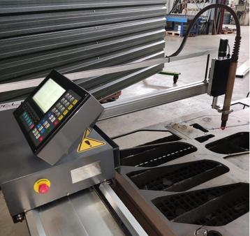 RELUCTOR CNC snijmachine plasma / autogeen + CAD/CAMsoftware beschikbaar voor biedingen