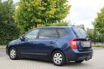 Kia Carens 2.0 CVVT X-tra l Airco l Elek Pak l LMV, Voorwielaandrijving, 1998 cc, 4 cilinders, 700 kg