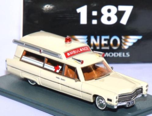 Cadillac S&S Ambulance, Hobby en Vrije tijd, Modelauto's | 1:87, Zo goed als nieuw, Auto, Overige merken, Ophalen of Verzenden