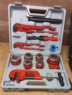 Draadsnijset voor pijpen en buizen, Doe-het-zelf en Verbouw, Gereedschap | Handgereedschap, Ophalen of Verzenden, Nieuw