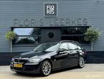 BMW 3-serie Touring 318i | Pano | Beige Leer | Cruise |, Achterwielaandrijving, Zwart, Origineel Nederlands, Handgeschakeld